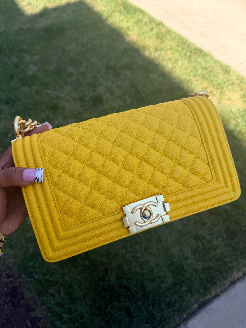 💛 The Golden Vault Bag