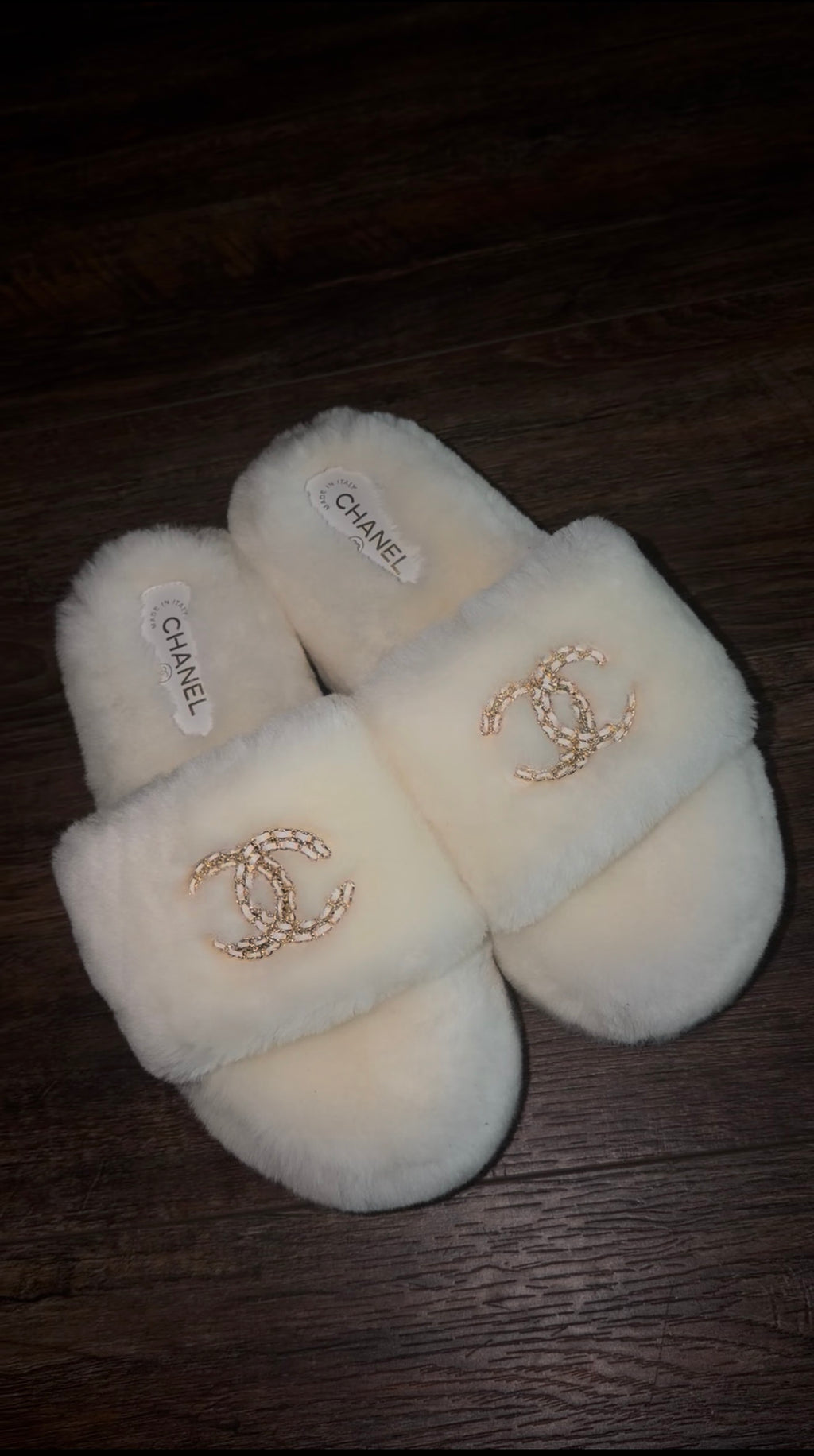 🤍 The Elite Ivory Slides
